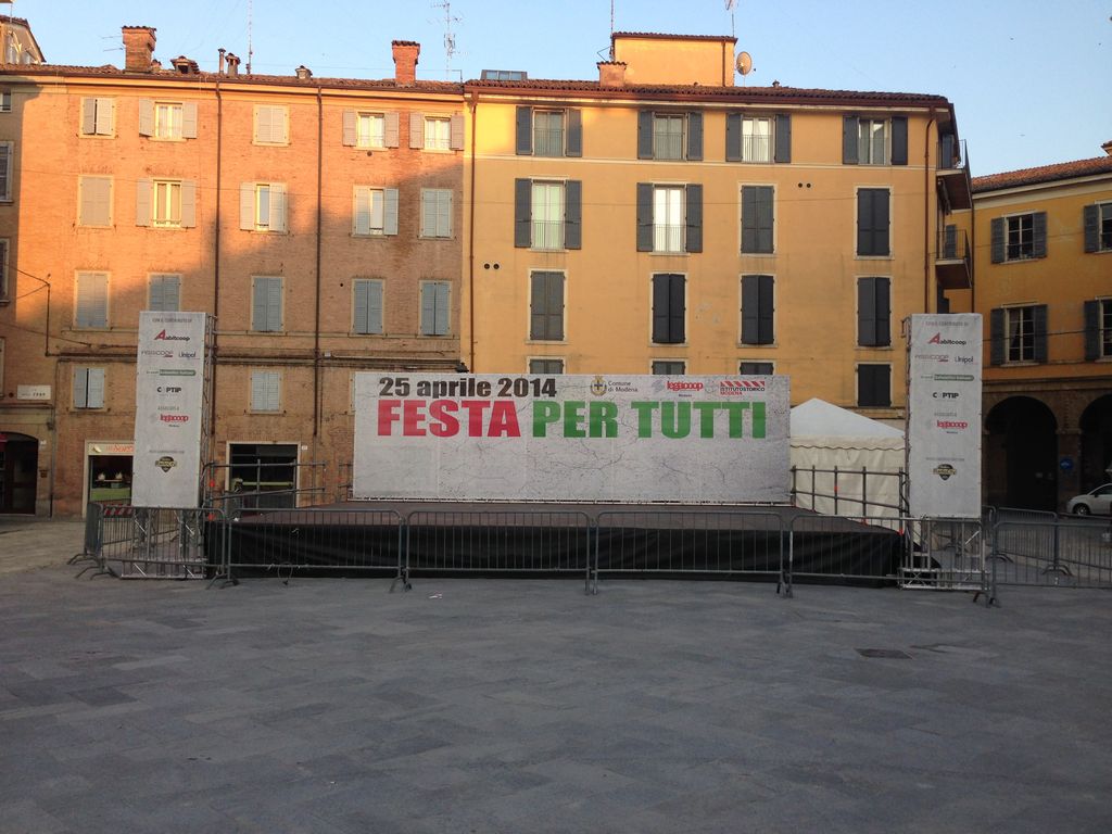 Striscioni e Cartellonistica